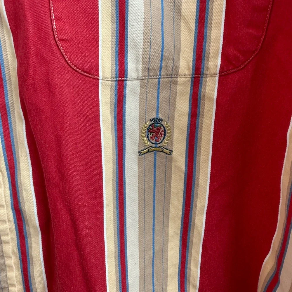 Tommy Hilfiger‎ XL Striped Button Up Shirt Red Tan Crest Logo 90s Y2K Cotton